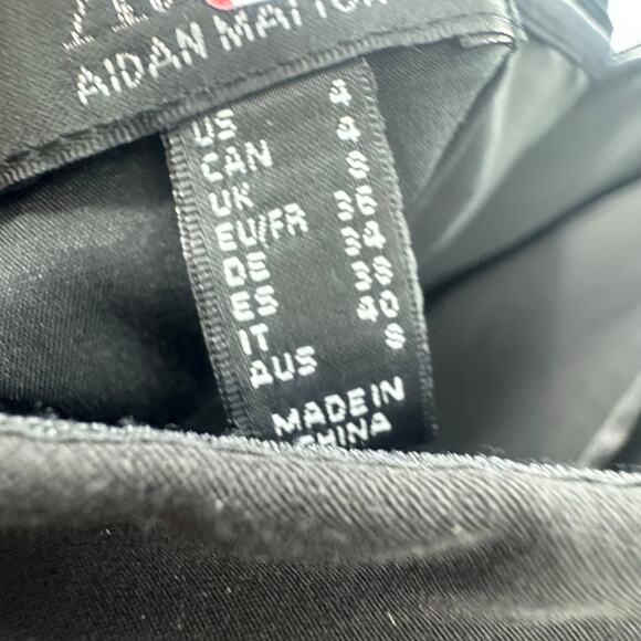 Aidan AIDAN MATTOX Wide Leg Black Crepe Tuxedo Jumpsuit Sleeveless Size 4 - Picture 12 of 12